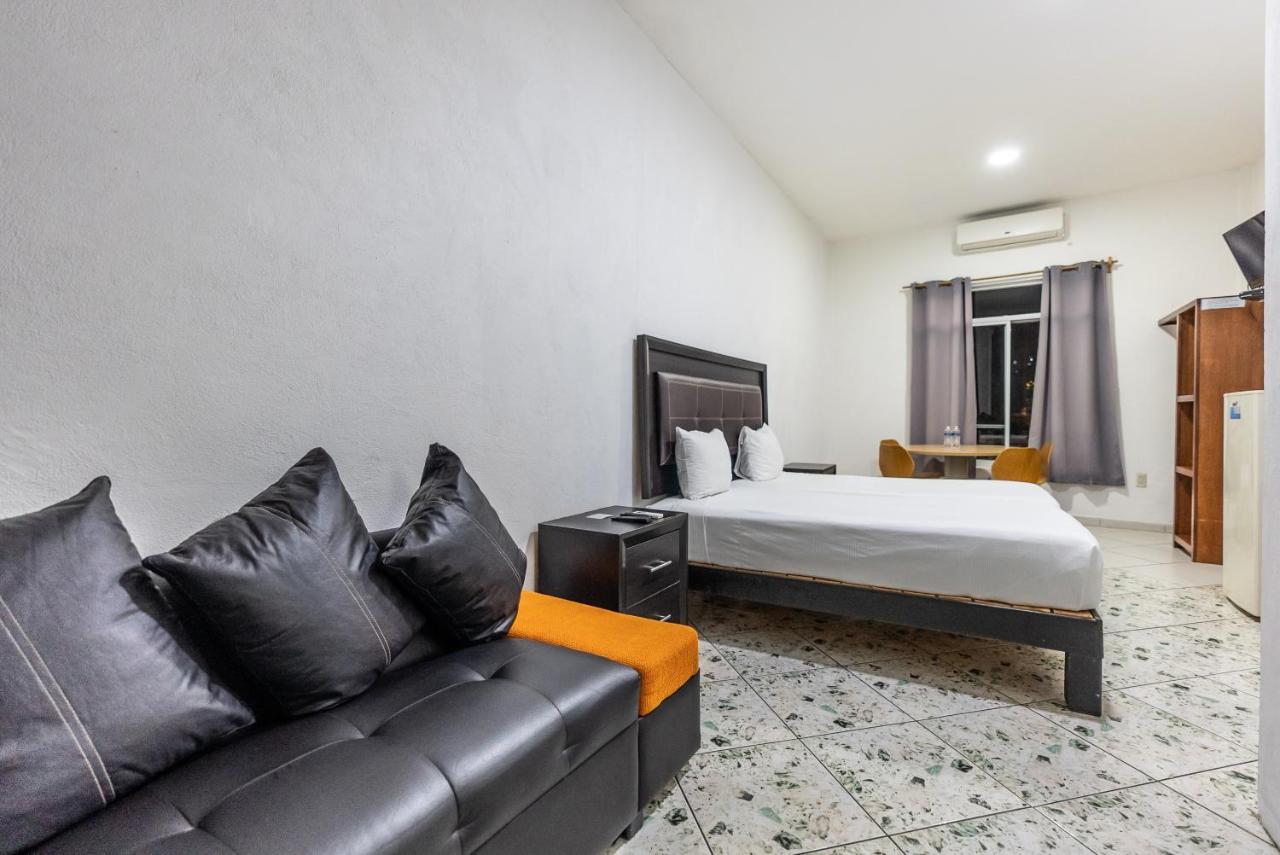 פוארטו ואלארטה Loft Hotel Malecon Vallarta מראה חיצוני תמונה